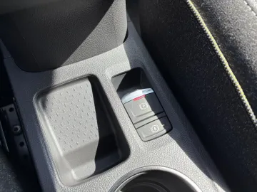 Car image 50