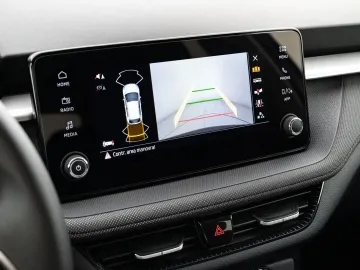 Car image 21