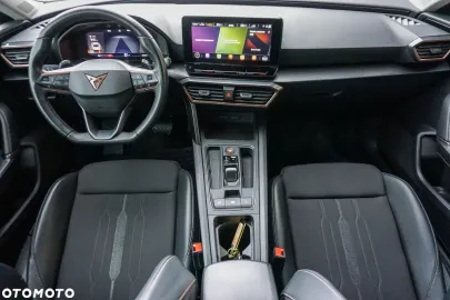 Car image 40