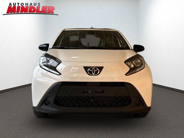 Toyota Aygo X 53 kW image number 3