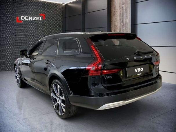 Volvo V90 Cross Country AWD B4 145 kW image number 4