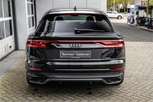 Audi Q8 60 TFSIe quattro 340 kW image number 26