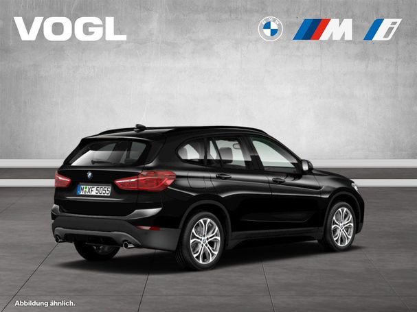 BMW X1 xDrive20i 141 kW image number 2