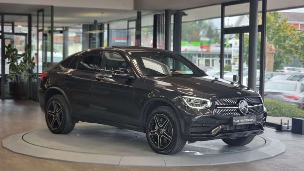 Mercedes-Benz GLC 300 de 4Matic 225 kW image number 2