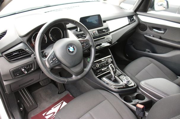 BMW 218i Active Tourer Advantage 100 kW image number 9