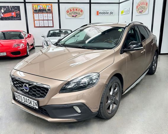 Volvo V40 Cross Country 110 kW image number 1