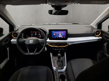 Car image 15