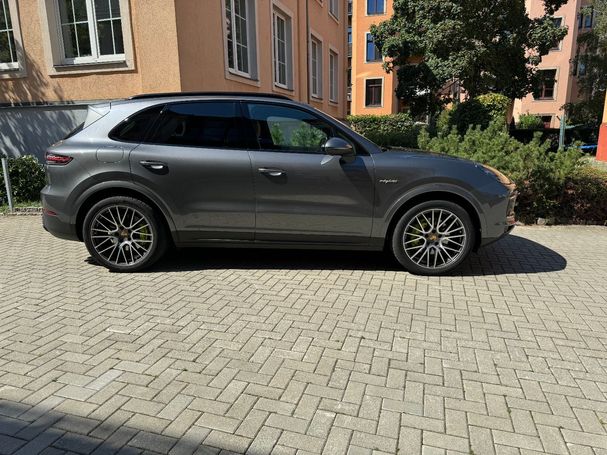 Porsche Cayenne E-Hybrid 340 kW image number 4