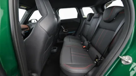 Car image 23