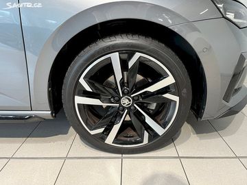 Car image 34