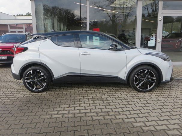 Toyota C-HR 2.0 Hybrid 135 kW image number 4