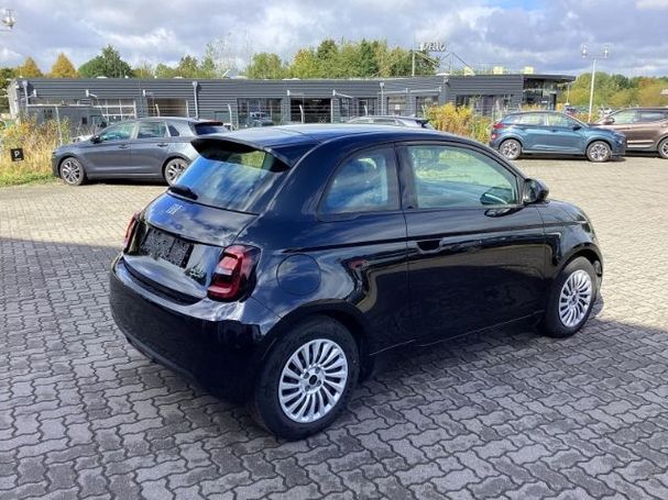 Fiat 500 e Action 70 kW image number 2