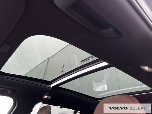 Volvo XC90 AWD 173 kW image number 32