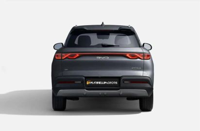 Car image 5