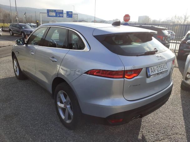 Jaguar F-Pace AWD Prestige 132 kW image number 6