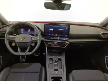 Car image 32