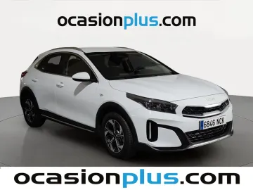 Car image 2