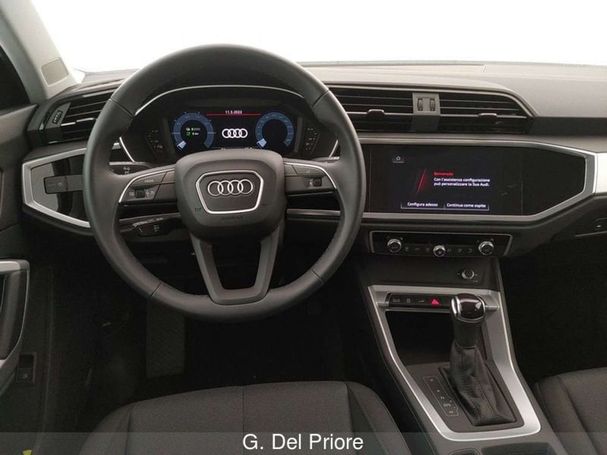 Audi Q3 45 TFSIe S tronic 180 kW image number 7