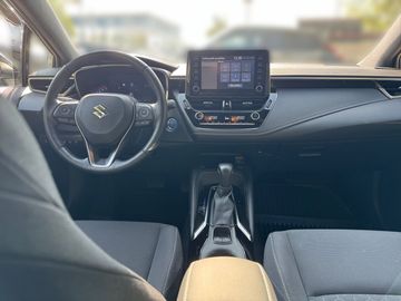 Car image 10