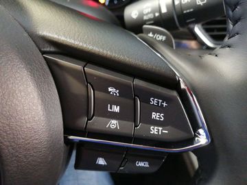 Car image 26