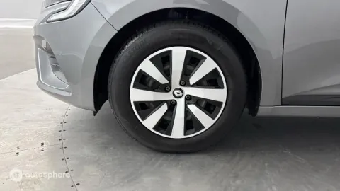 Car image 20