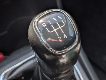 Car image 39