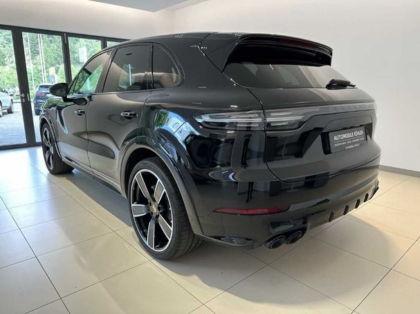 Porsche Cayenne Turbo 404 kW image number 4