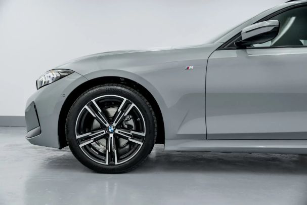 BMW 320i Touring xDrive 135 kW image number 5