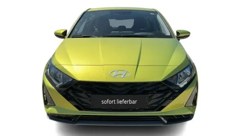 Car image 30