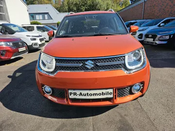 Car image 3