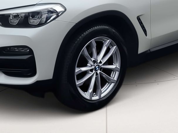 BMW X3 xDrive20d Advantage 140 kW image number 26