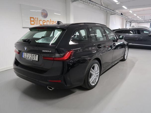 BMW 320d Touring xDrive Sport Line 140 kW image number 6