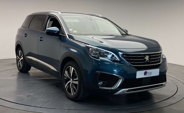 Peugeot 5008 130 Allure 96 kW image number 3