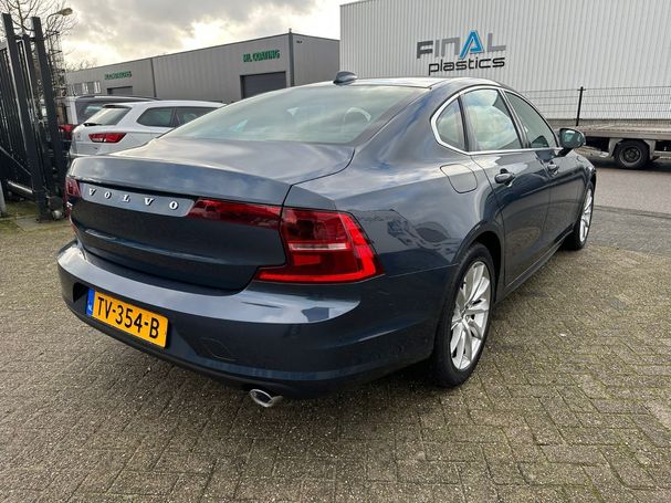 Volvo S90 Momentum D3 110 kW image number 4