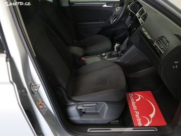 Car image 38