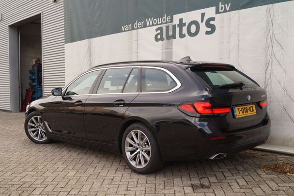 BMW 520i Touring 135 kW image number 6