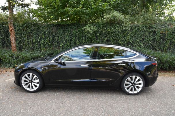 Tesla Model 3 60 Plus 175 kW image number 5