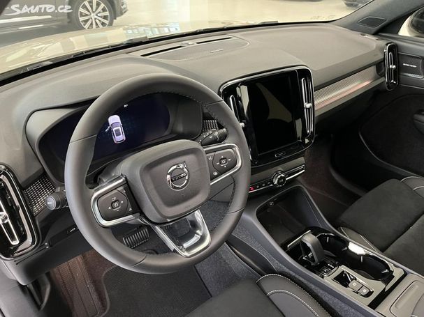 Volvo XC40 130 kW image number 23