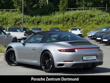 Car image 29