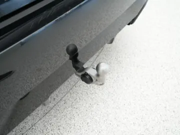 Car image 38