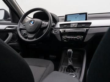 Car image 41