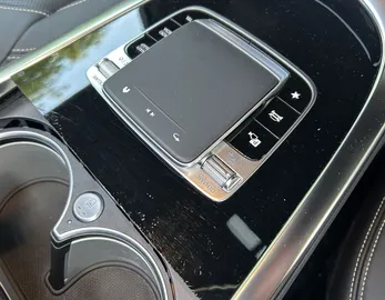 Car image 42