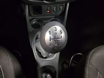 Car image 24