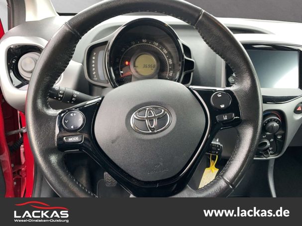 Toyota Aygo 53 kW image number 10