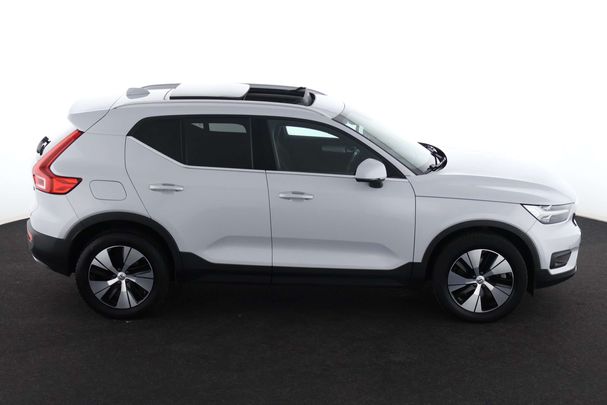 Volvo XC40 T5 134 kW image number 3