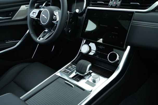 Jaguar XF 150 kW image number 9