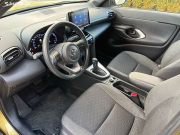 Car image 12