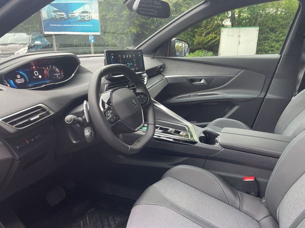 Peugeot 5008 130 Allure 96 kW image number 7