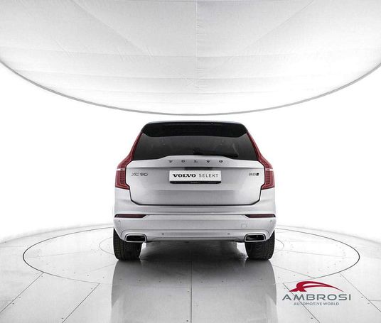 Volvo XC90 B5 AWD Momentum 173 kW image number 6