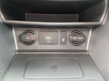 Car image 37